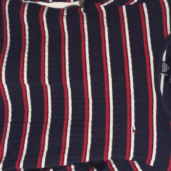 Tommy Hilfiger sweater - Picture 2 of 4